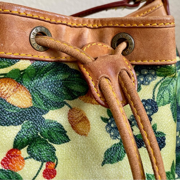 Vtg Hunting World Shoulder Bucket Bag - Picture 10 of 15